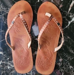 Roxy Sandals/Flip-flops